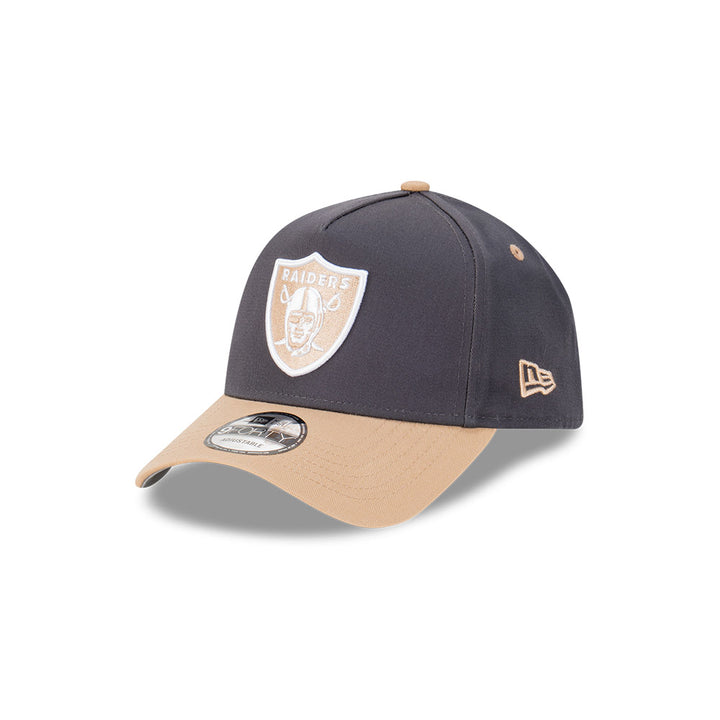 NEW ERA หมวก รุ่น LAS VEGAS RAIDERS MIDNIGHT DESERT CAMEL VISOR GRAPHITE 9FORTY AF CAP