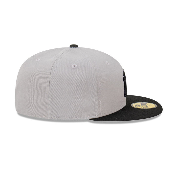 New Era หมวกรุ่น New York Yankees Gravel 2Tone Black Visor Gray 59FIFTY Cap