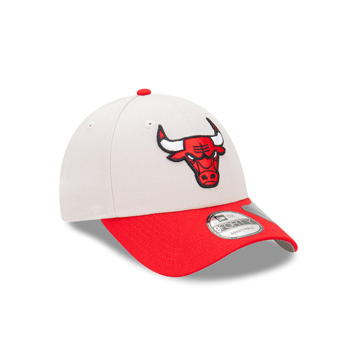 New Era หมวกรุ่น Chicago Bulls 2-Tone Stone Repreve Scarlet Visor Stone 9FORTY Cap