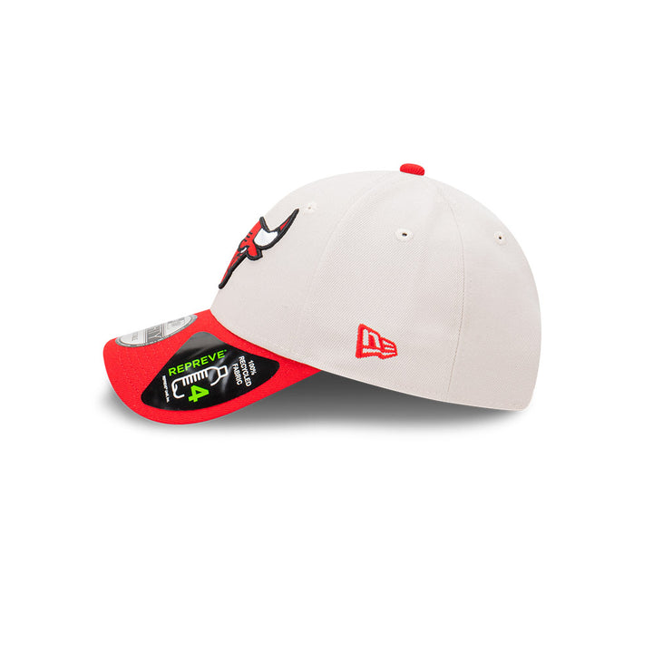 หมวกแก๊ป New Era รุ่น Chicago Bulls 2-Tone Stone Repreve Stone 9Forty Cloth Strap Cap