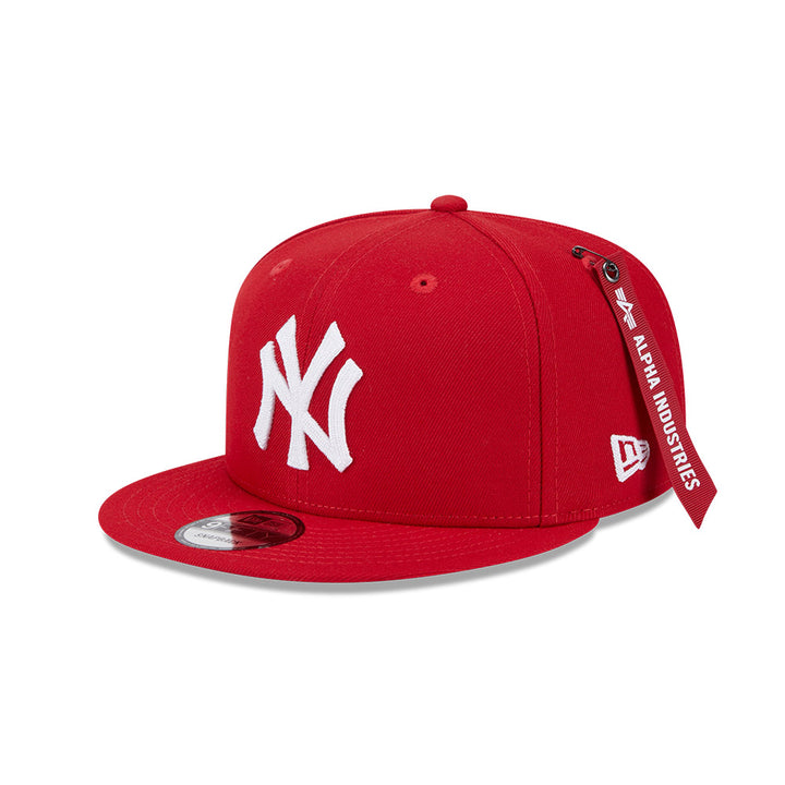 New Era หมวกรุ่น New Era X Alpha Industrial New York Yankees Scarlet 9Fifty Cap