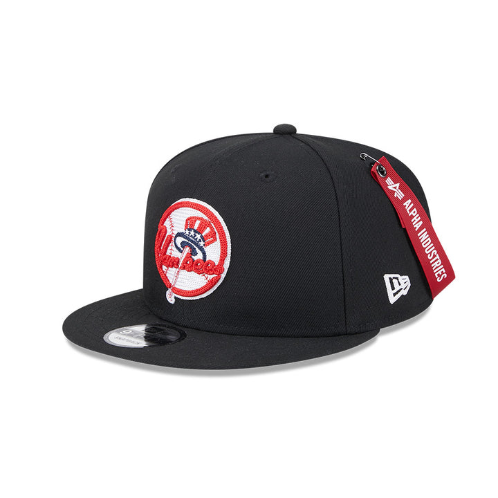 New Era หมวกรุ่น New Era X Alpha Industrial New York Yankees Black 9Fifty Cap