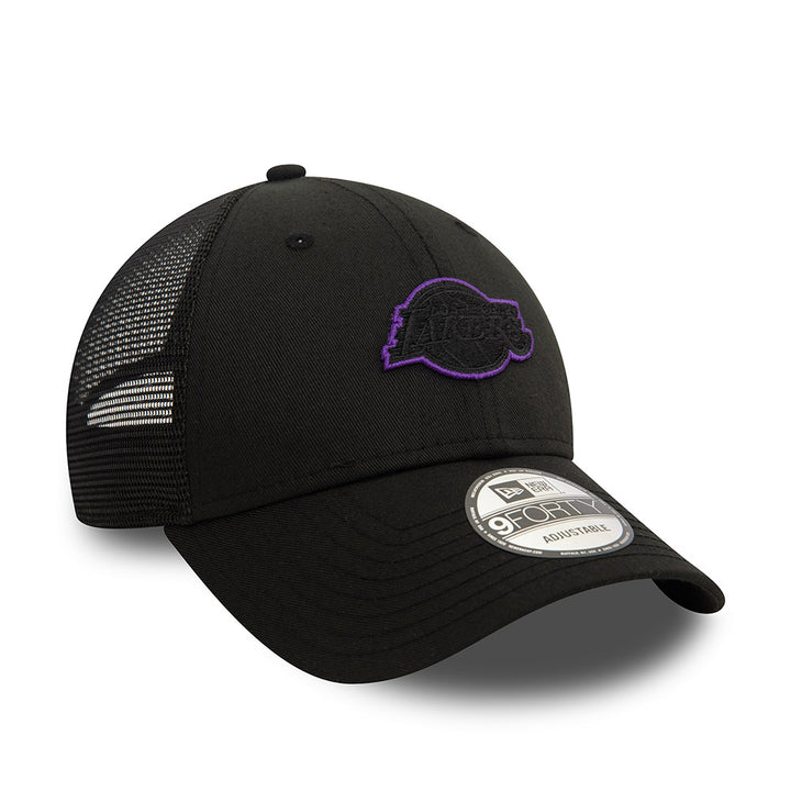 New Era หมวกรุ่น Los Angeles Lakers Black 9FORTY Trucker Cap