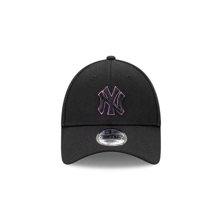 New Era หมวกรุ่น New York Yankees Dashmark Black 9FORTY Cap