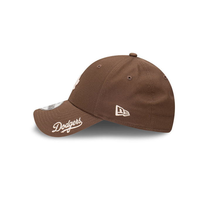 New Era หมวกรุ่น Los Angeles Dodgers Visor Script Walnut Brown 9FORTY A-Frame Cap