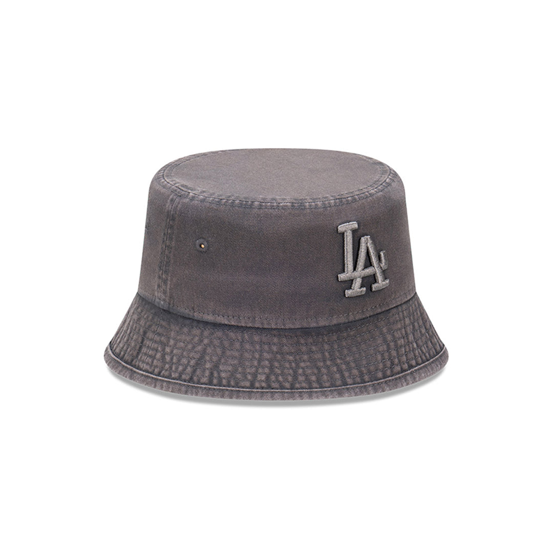 New Era หมวกรุ่น Los Angeles Dodgers Tonal Snow Wash Graphite Bucket 01
