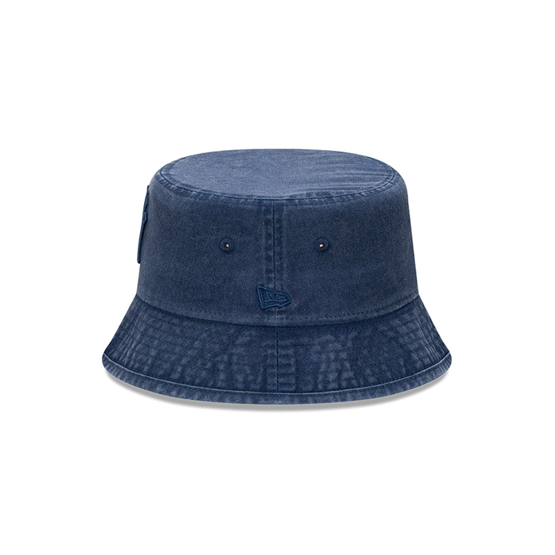 New Era หมวกรุ่น New York Yankees Tonal Snow Wash Oceanside Blue Bucket 01