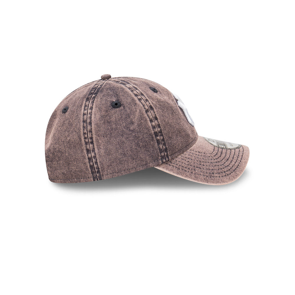 New Era หมวกรุ่น New York Yankees Snow Washed Black 9TWENTY Cap
