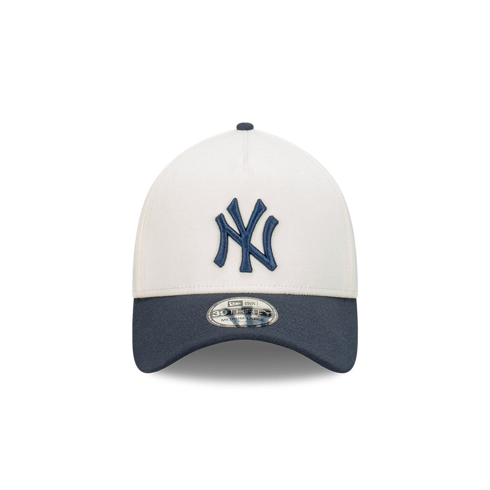 New Era หมวกรุ่น New York Yankees 2-Tone Navy Visor Chrome White 39THIRTY A-Frame Cap