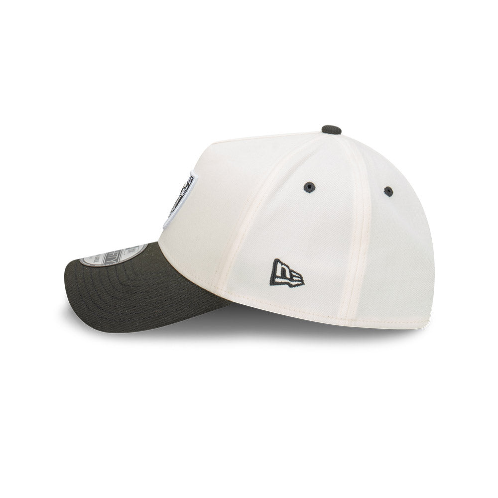 New Era หมวกรุ่น Las Vegas Raiders 2-Tone Black Visor Chrome White 39THIRTY A-Frame Cap