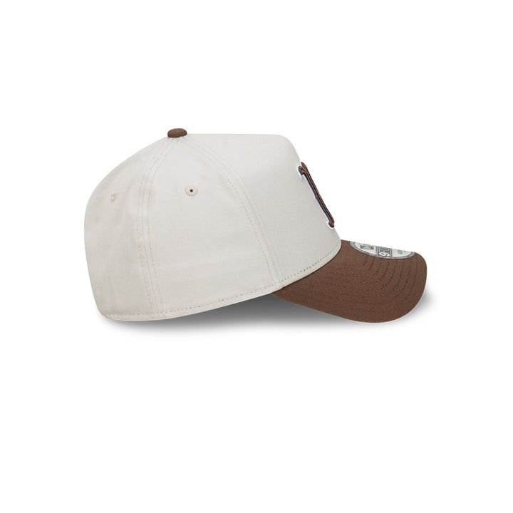 New Era หมวกรุ่น Boston Red Sox 2-Tone Vintage Stone Walnut 9FORTY A-Frame Cap