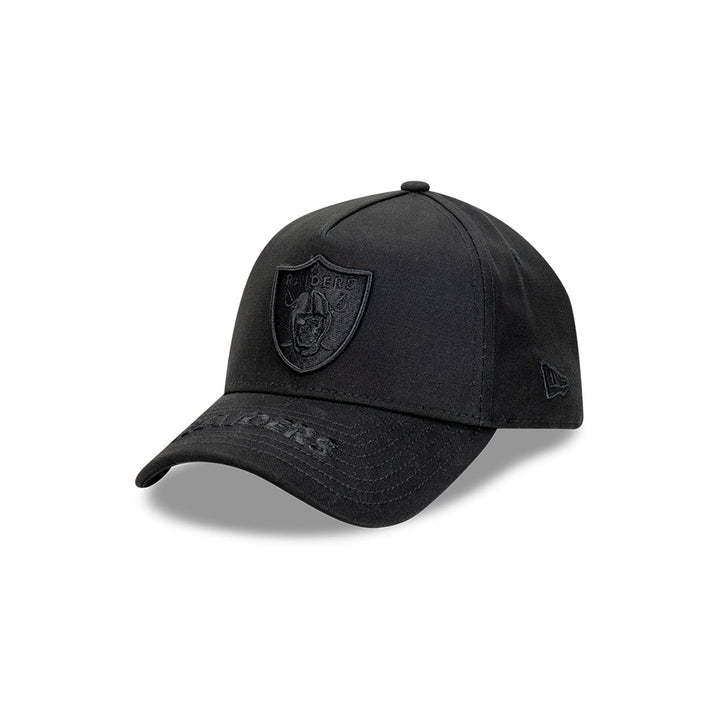New Era หมวกรุ่น Las Vegas Raiders Tonal Visor Hit Black 9Forty A-Frame Cap