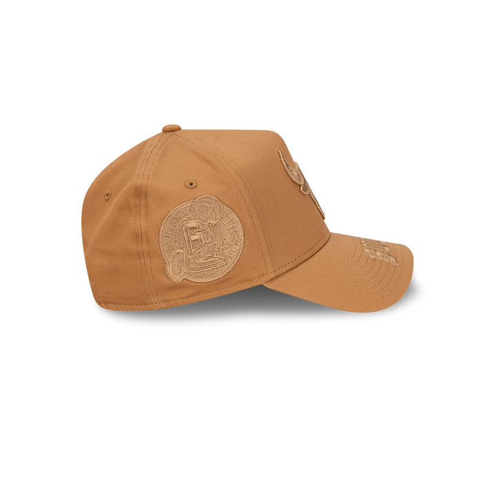 New Era หมวกรุ่น Los Angeles Lakers Tonal Visor Hit Wheat 9Forty A-Frame Cap
