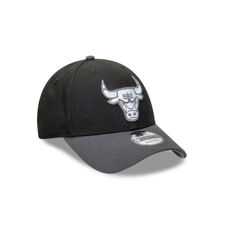 New Era หมวกรุ่น Chicago Bulls Repreve® 2-Tone Graphite Visor Black 9Forty Cap