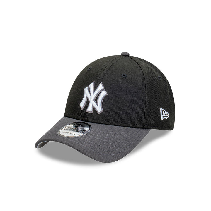 New Era หมวกรุ่น New York Yankees Repreve® 2-Tone Graphite Visor Black 9Forty Cap