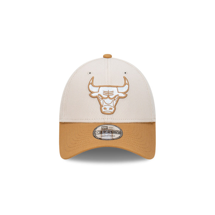 New Era หมวกรุ่น Chicago Bulls Dashmark 2-Tone Wheat Visor Stone 9Forty Cap