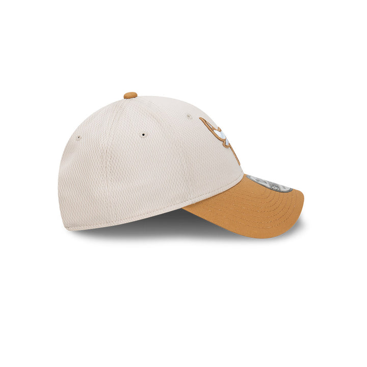 New Era หมวกรุ่น Chicago Bulls Dashmark 2-Tone Wheat Visor Stone 9Forty Cap