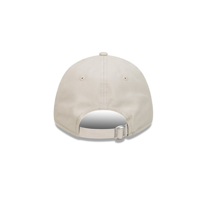 New Era หมวกรุ่น Chicago Bulls Black Visor Script Stone 9FORTY Cap