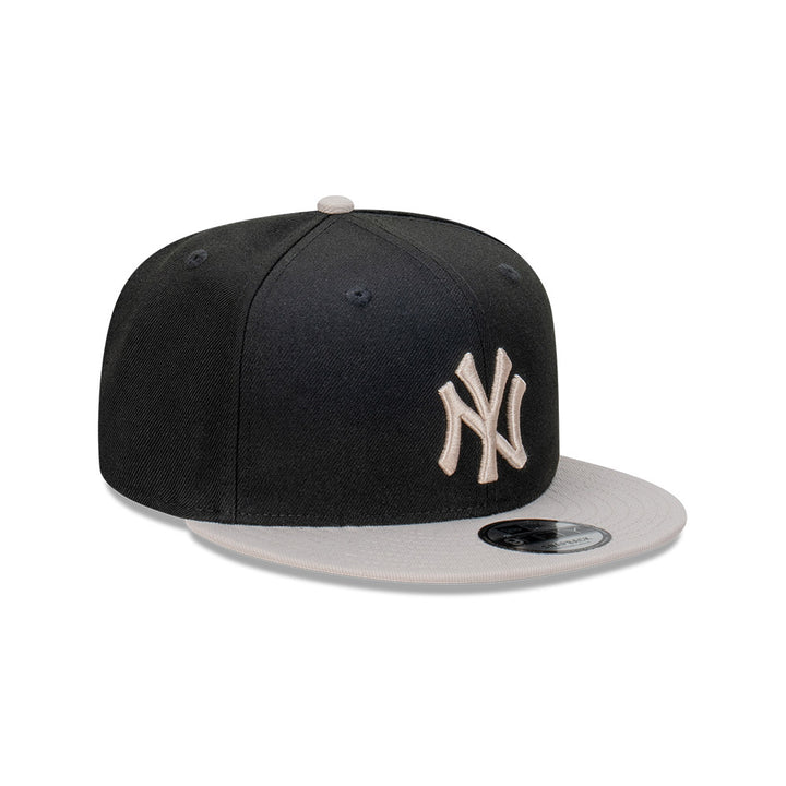 New Era หมวกรุ่น New York Yankees 2-Tone Black Stone 9FIFTY Cap