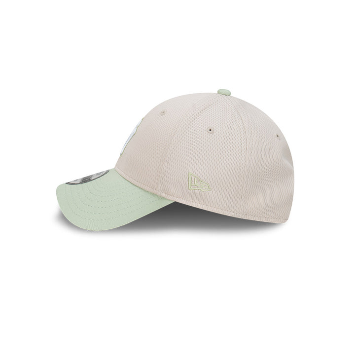 New Era หมวกรุ่น New York Yankees Dashmark 2-Tone Soft Grass Visor Stone 9Forty Cap