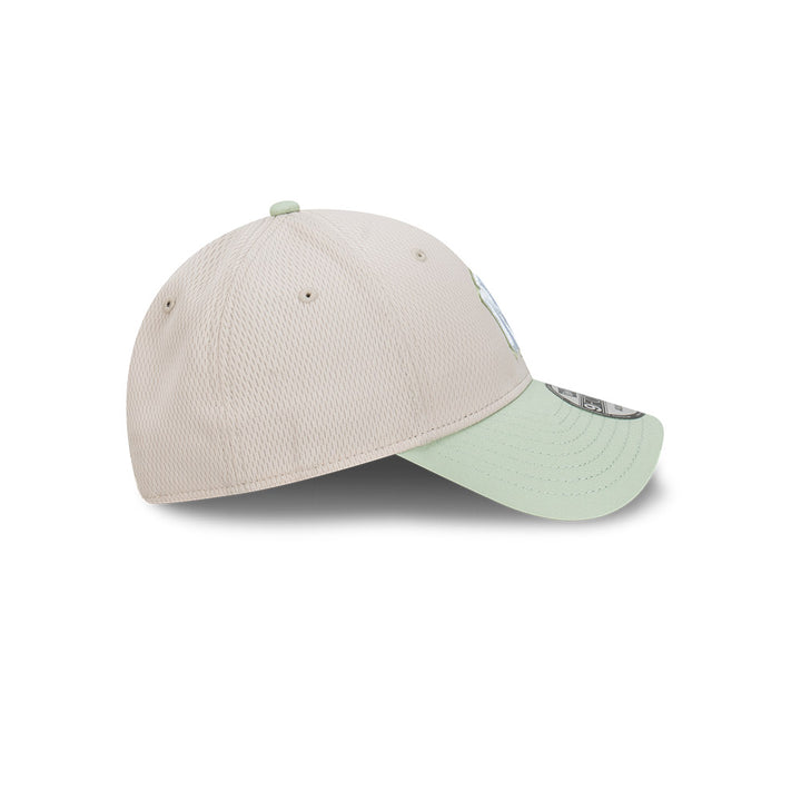 New Era หมวกรุ่น New York Yankees Dashmark 2-Tone Soft Grass Visor Stone 9Forty Cap