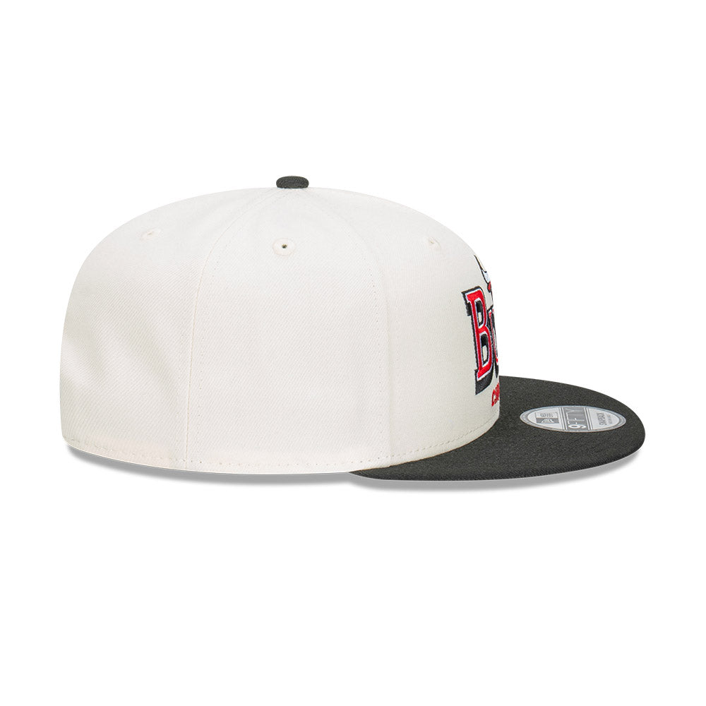 New Era หมวกรุ่น Chicago Bulls Stack Script 2-Tone Black Visor Chrome White 9FIFTY Cap