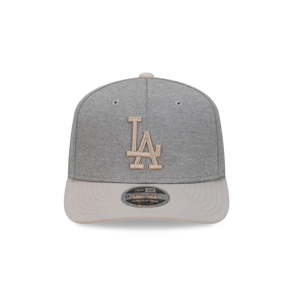 New Era หมวกรุ่น Los Angeles Dodgers Shadow Tech 2-Tone Stone Visor Gray 9SEVENTY Stretch-Snap Cap