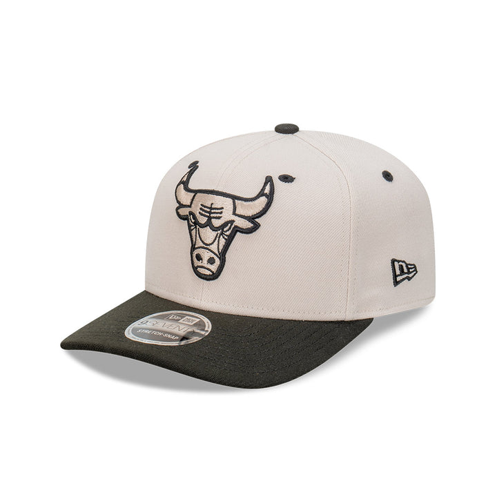 New Era หมวกรุ่น Chicago Bulls Stone Black 2-Tone 9Seventy Stretch Snap Cap