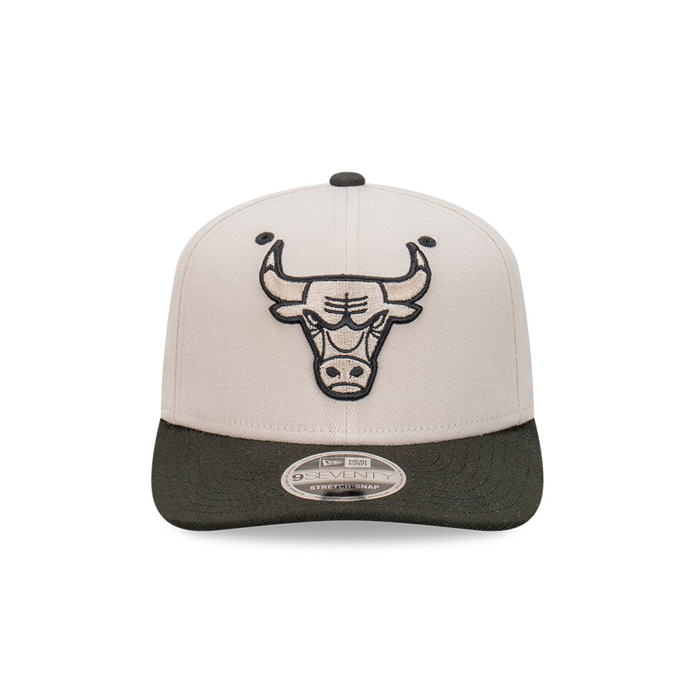 New Era หมวกรุ่น Chicago Bulls Stone Black 2-Tone 9Seventy Stretch Snap Cap