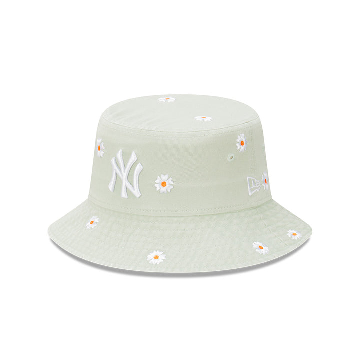 New Era หมวกรุ่น New York Yankees Daisy Bucket 01