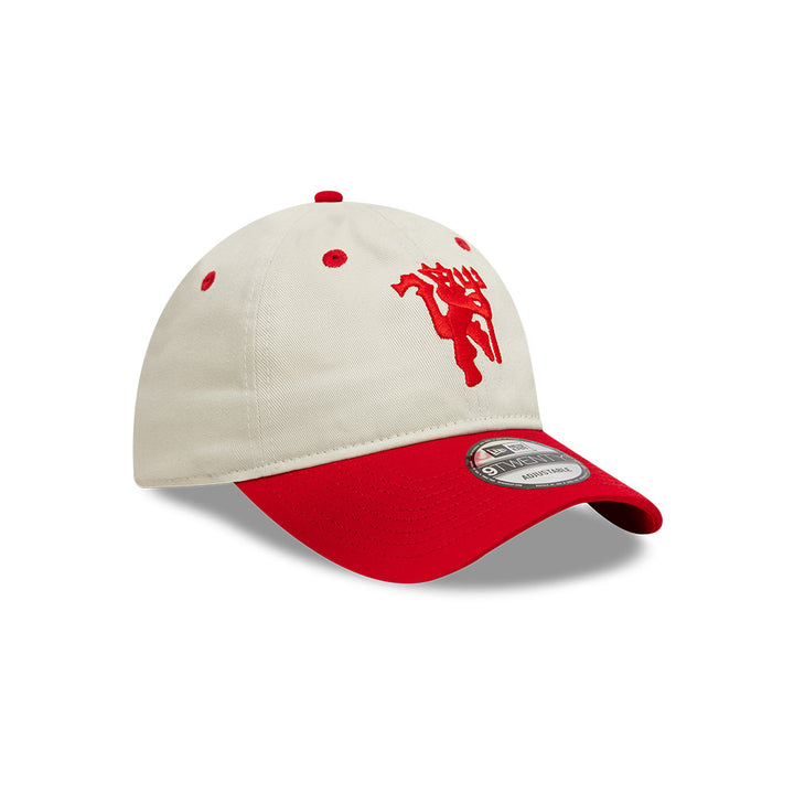 New Era หมวกรุ่น Manchester United EMEA Team Sport Ivory 9TWENTY Cap