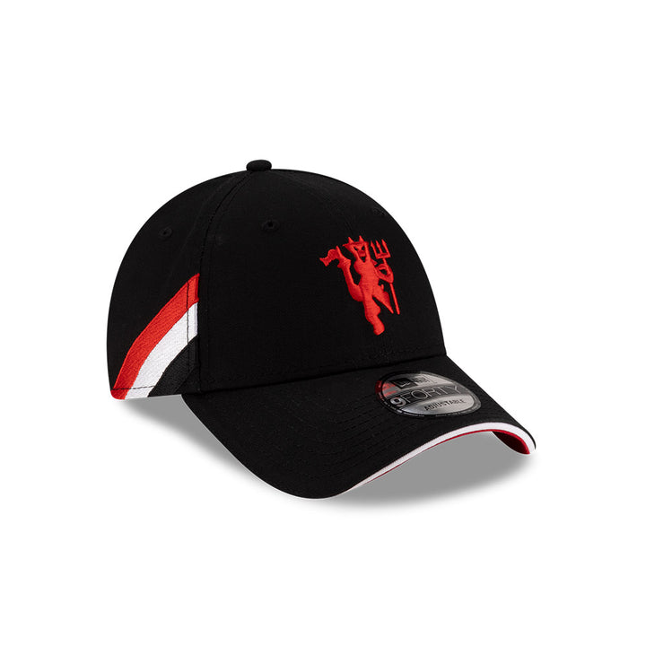 New Era หมวกรุ่น Manchester United EMEA Team Sport Black 9Forty Cap