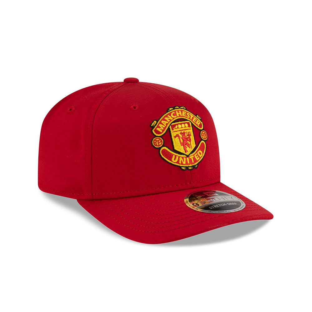 New Era หมวกรุ่น Manchester United EMEA Team Sport Scarlet 9Seventy Stretch-Snap Cap