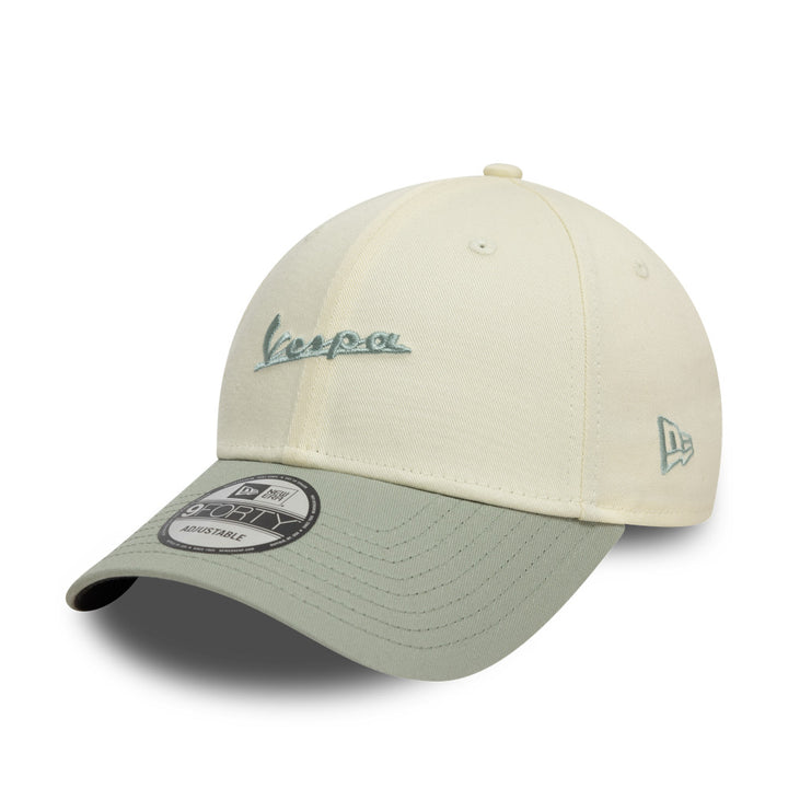 New Era หมวกรุ่น Vespa EMEA Team Sport Chrome White 9FORTY Cap