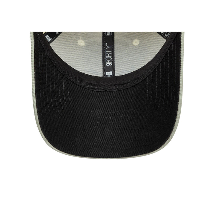 New Era หมวกรุ่น Vespa EMEA Team Sport Chrome White 9Forty Cap