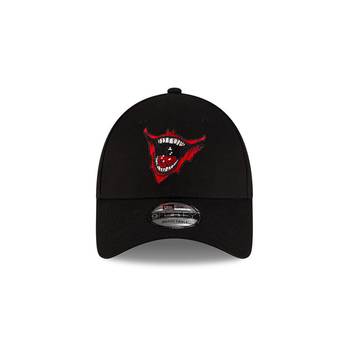 New Era หมวกรุ่น Laughing Smile Joker Movie Black 9FORTY Cap