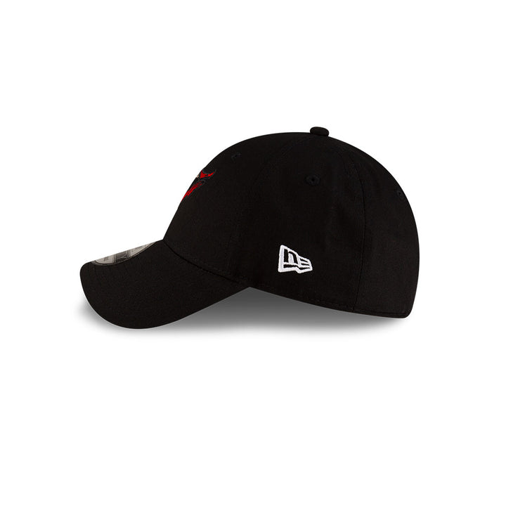 New Era หมวกรุ่น Laughing Smile Joker Movie Black 9FORTY Cap