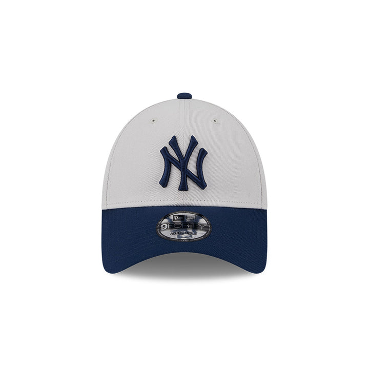 New Era หมวกรุ่น New York Yankees Oceanside Repreve 2-Tone Blue Visor Stone 9Forty Cap