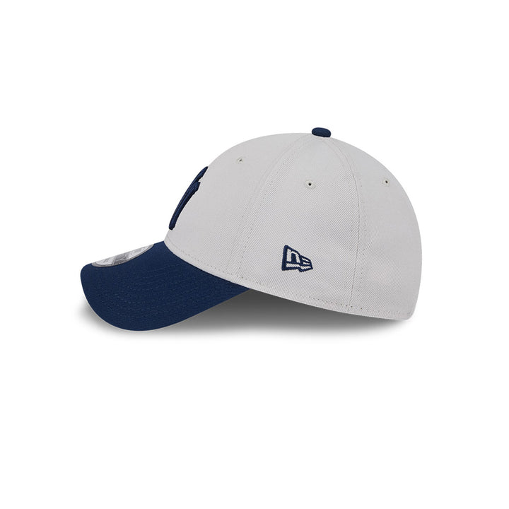 New Era หมวกรุ่น New York Yankees Oceanside Repreve 2-Tone Blue Visor Stone 9Forty Cap