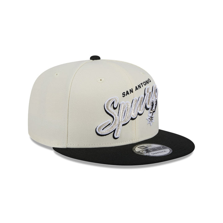 New Era หมวกรุ่น San Antonio Spurs Nba Script 2-Tone Black Visor Chrome White 9Fifty Cap
