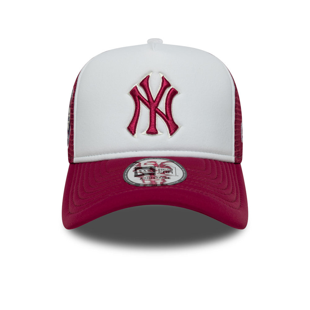 New Era หมวกรุ่น NEW YORK YANKEES COOPERSTOWN 2-TONE CHERRY JAM VISOR OPTIC WHITE 9FORTY EF TRUCKER CAP