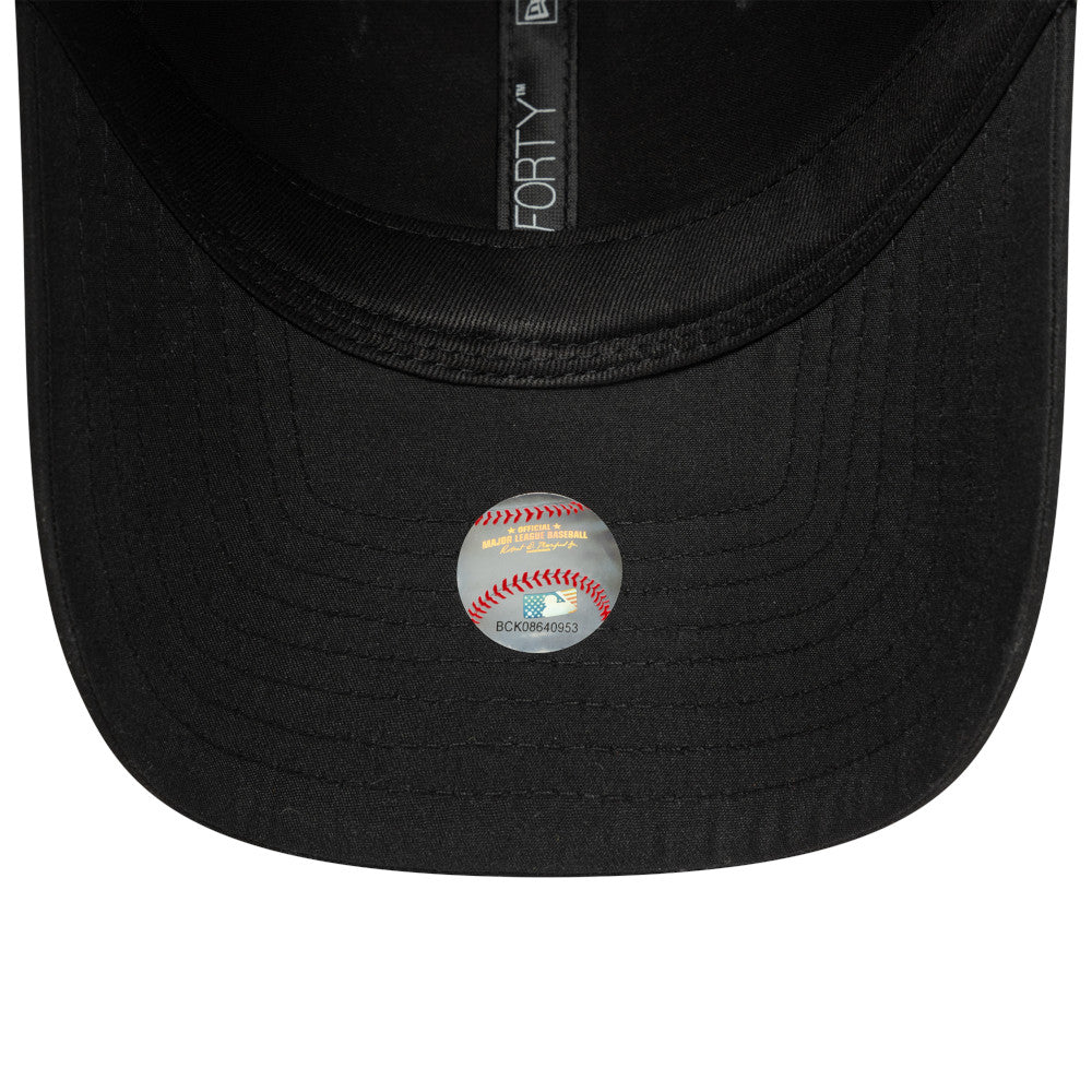 New Era หมวกรุ่น New York Yankees Flawless Mesh Black 9Forty Trucker Cap
