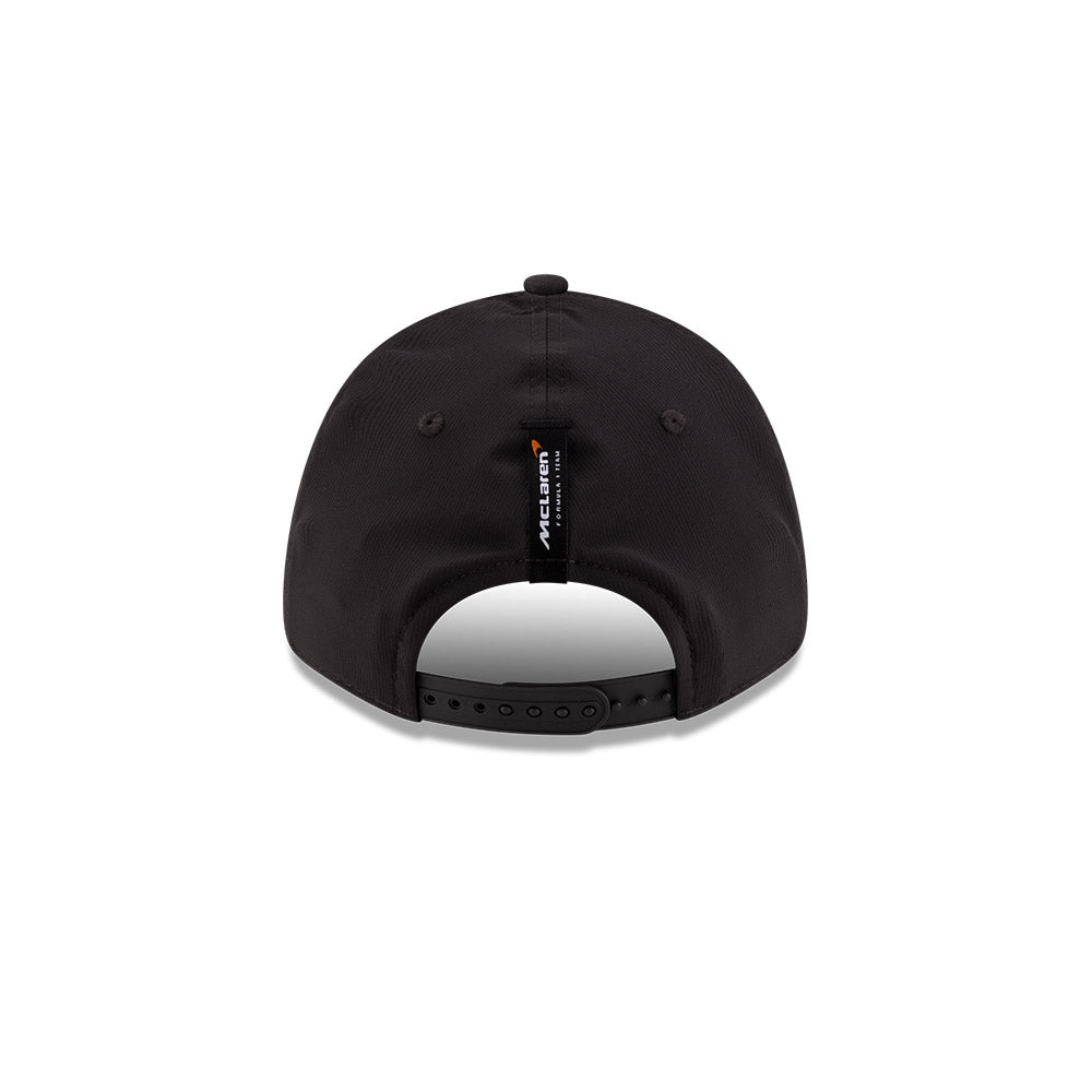 New Era หมวกรุ่น McLaren Racing Teamline Dark Grey 9FORTY Cap