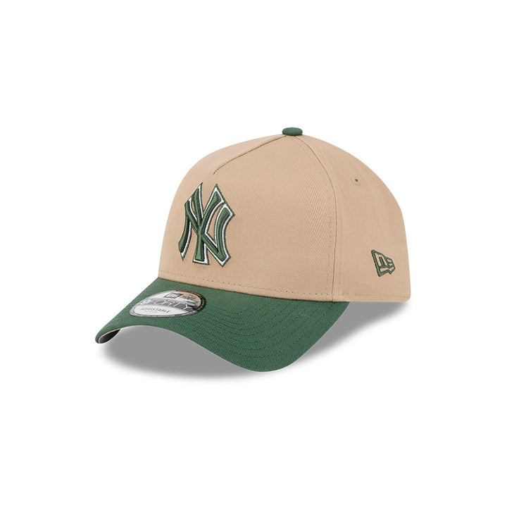 New Era หมวกรุ่น NEW YORK YANKEES NY CAMEL 2 TONE CAMEL 9FORTY A-FRAME CAP