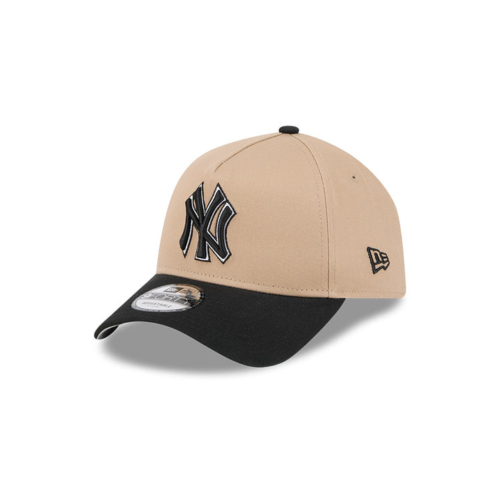 New Era หมวกรุ่น NEW YORK YANKEES NY CAMEL 2 TONE CAMEL 9FORTY A-FRAME CAP