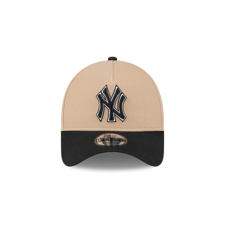 New Era หมวกรุ่น NEW YORK YANKEES NY CAMEL 2 TONE CAMEL 9FORTY A-FRAME CAP