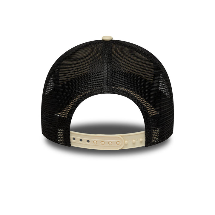 New Era หมวกรุ่น Newcastle United Fc Emea Football Light Cream 9Forty A-Frame Trucker Cap