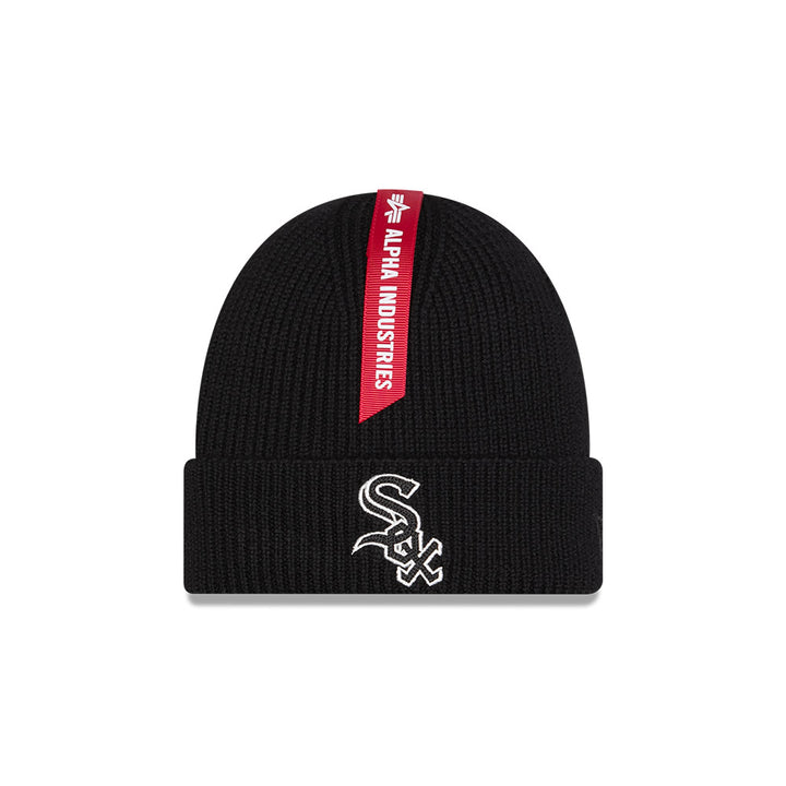 New Era หมวกรุ่น Alpha Industrial X Mlb Chicago White Sox Black 4 Dart Short Cuff Beanie Cap