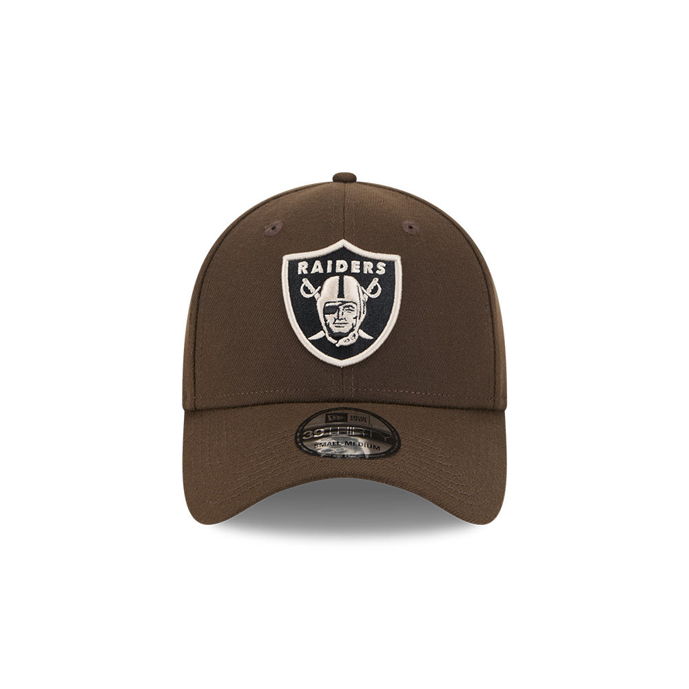 New Era หมวกรุ่น LAS VEGAS RAIDERS WALNUT BLACK STONE MOSS 39THIRTY CAP