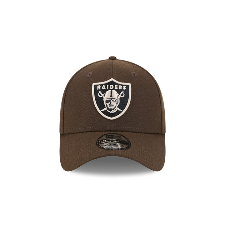 New Era หมวกรุ่น LAS VEGAS RAIDERS WALNUT BLACK STONE MOSS 39THIRTY CAP